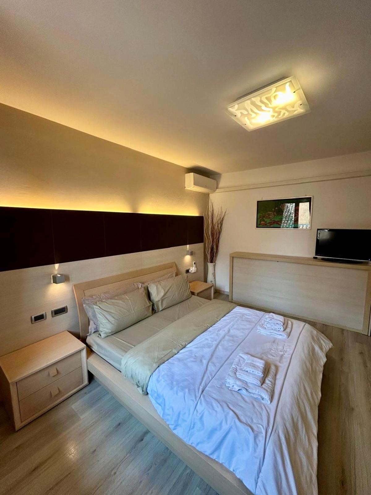 B&B Al Vittoriale Da Maja Gardone Riviera Exterior foto